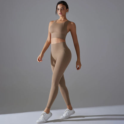 Women Fitness Set - Top and Bottoms