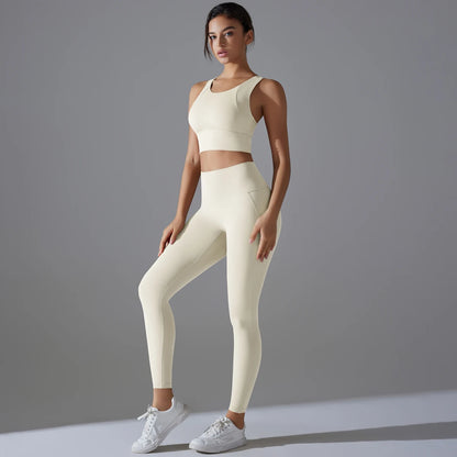 Women Fitness Set - Top and Bottoms