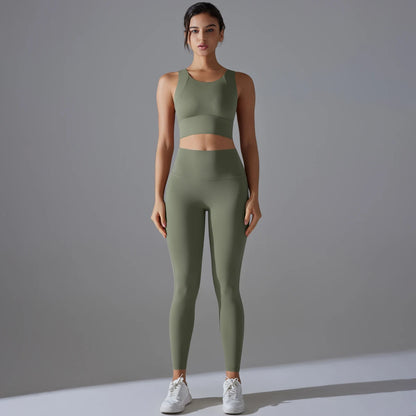 Women Fitness Set - Top and Bottoms